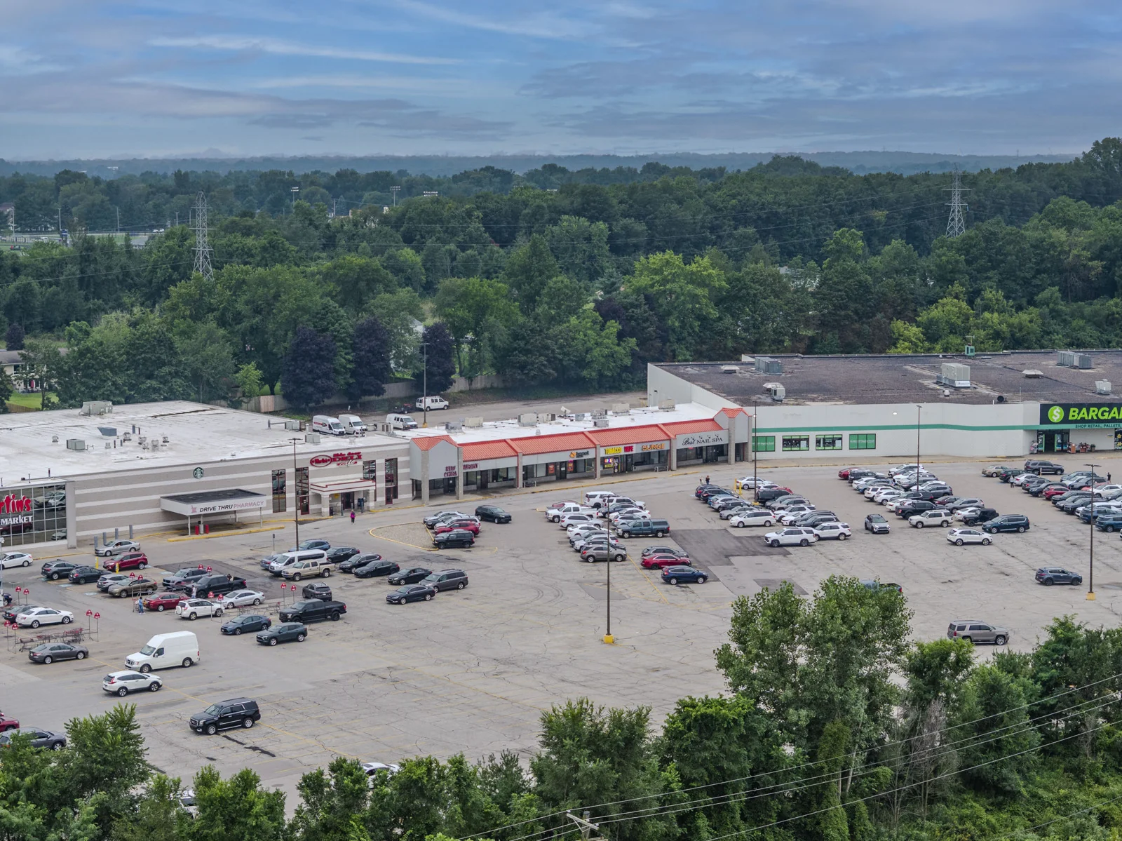 Retail in South Bend, IN — Sale in South Bend, IN, photo 2 of 4