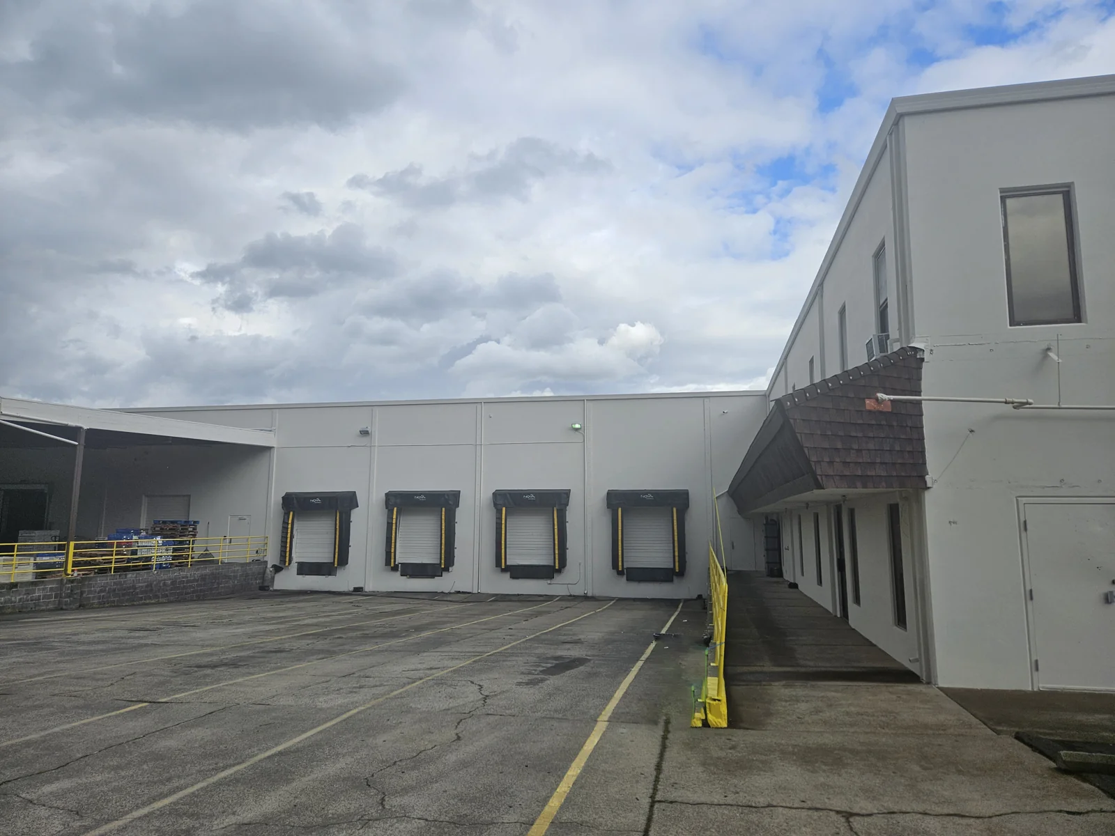 Industrial in Sacramento, CA — Sale in Sacramento, CA, photo 2 of 7
