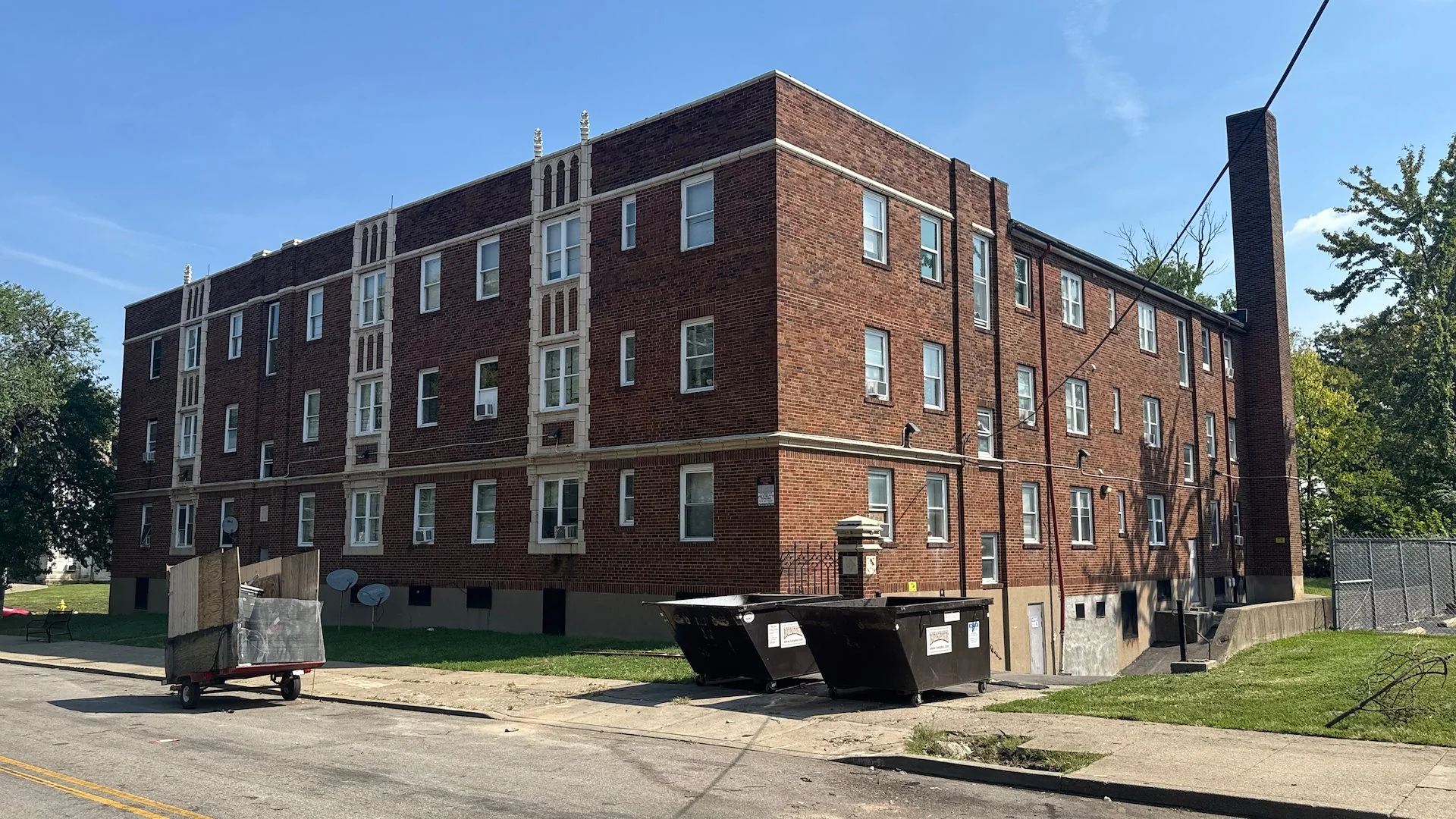 Forest Ave Flats — Sale in Cincinnati, OH, photo 6 of 8