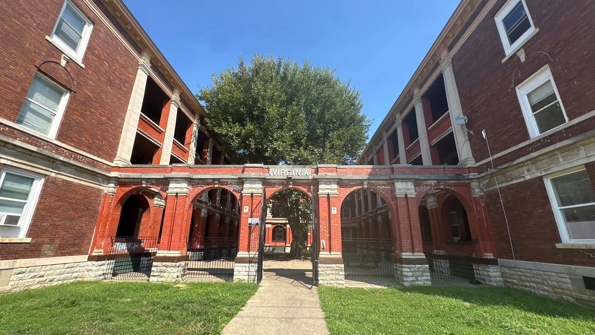 Rockdale Flats — Sale in Cincinnati, OH, photo 4 of 8