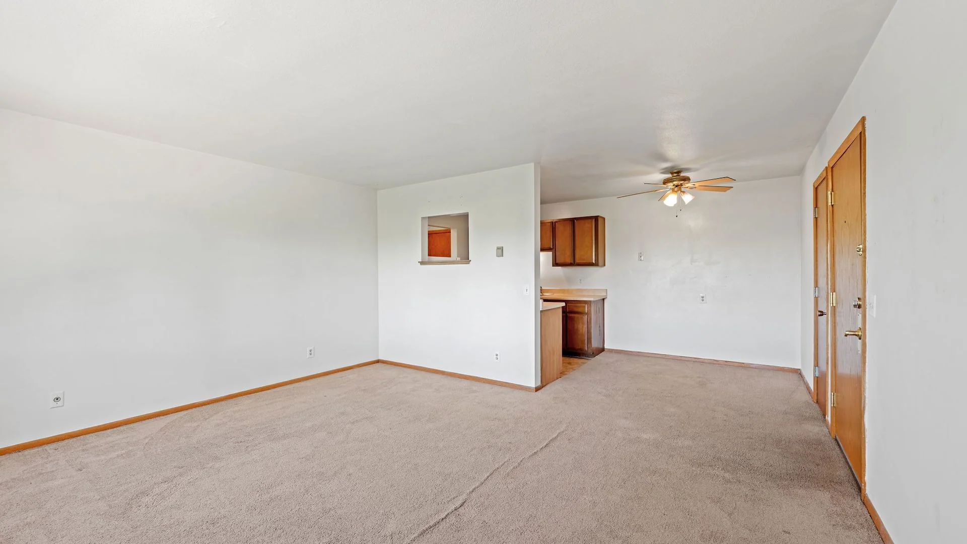 Grass Lake Manor — Sale in Minneapolis, MN, photo 8 of 8