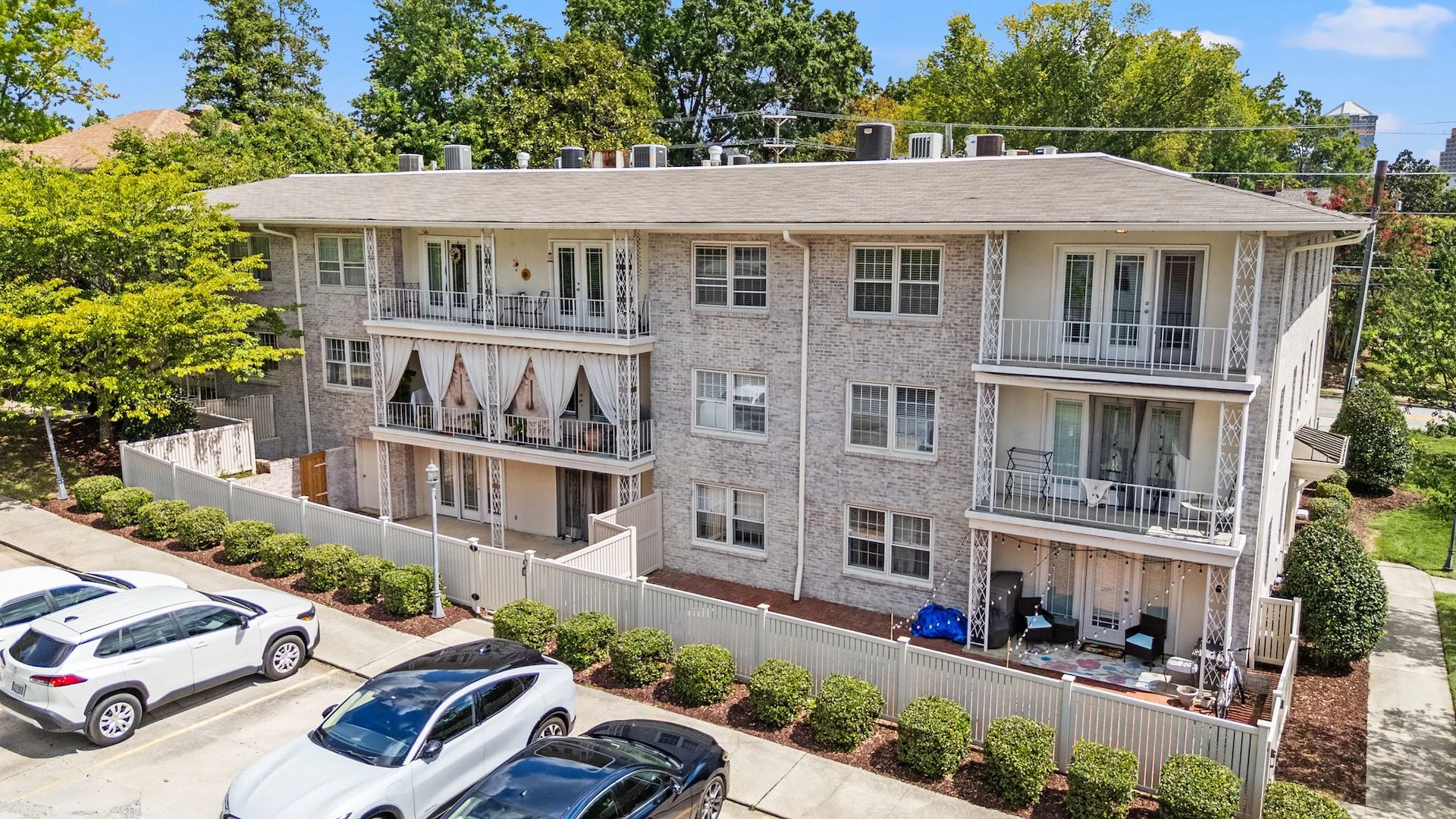 Phillips Place Apartments - multifamily for sale in greensboro, NC