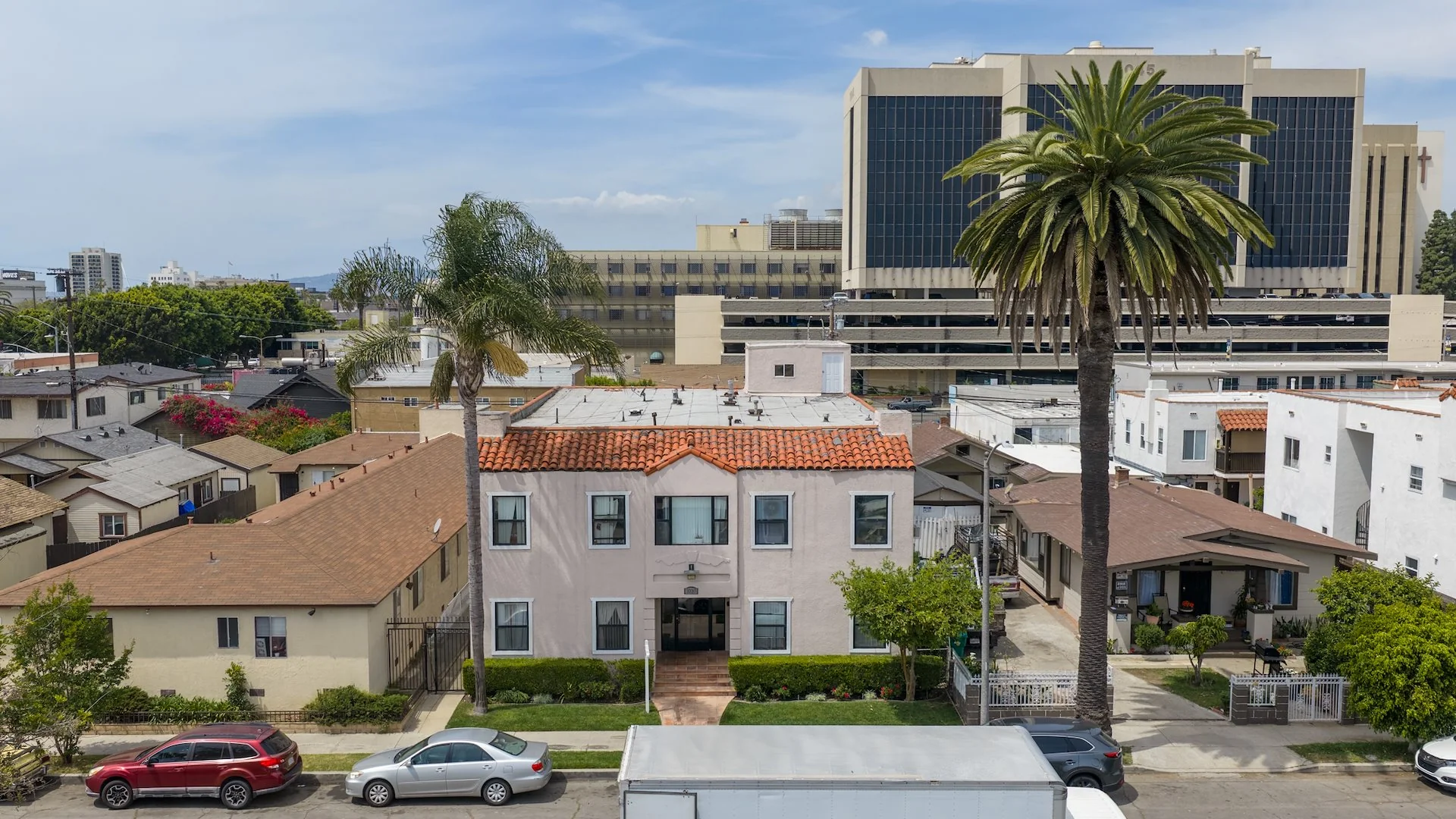1035 Lime Ave — Sale in Long Beach, CA, photo 1 of 6