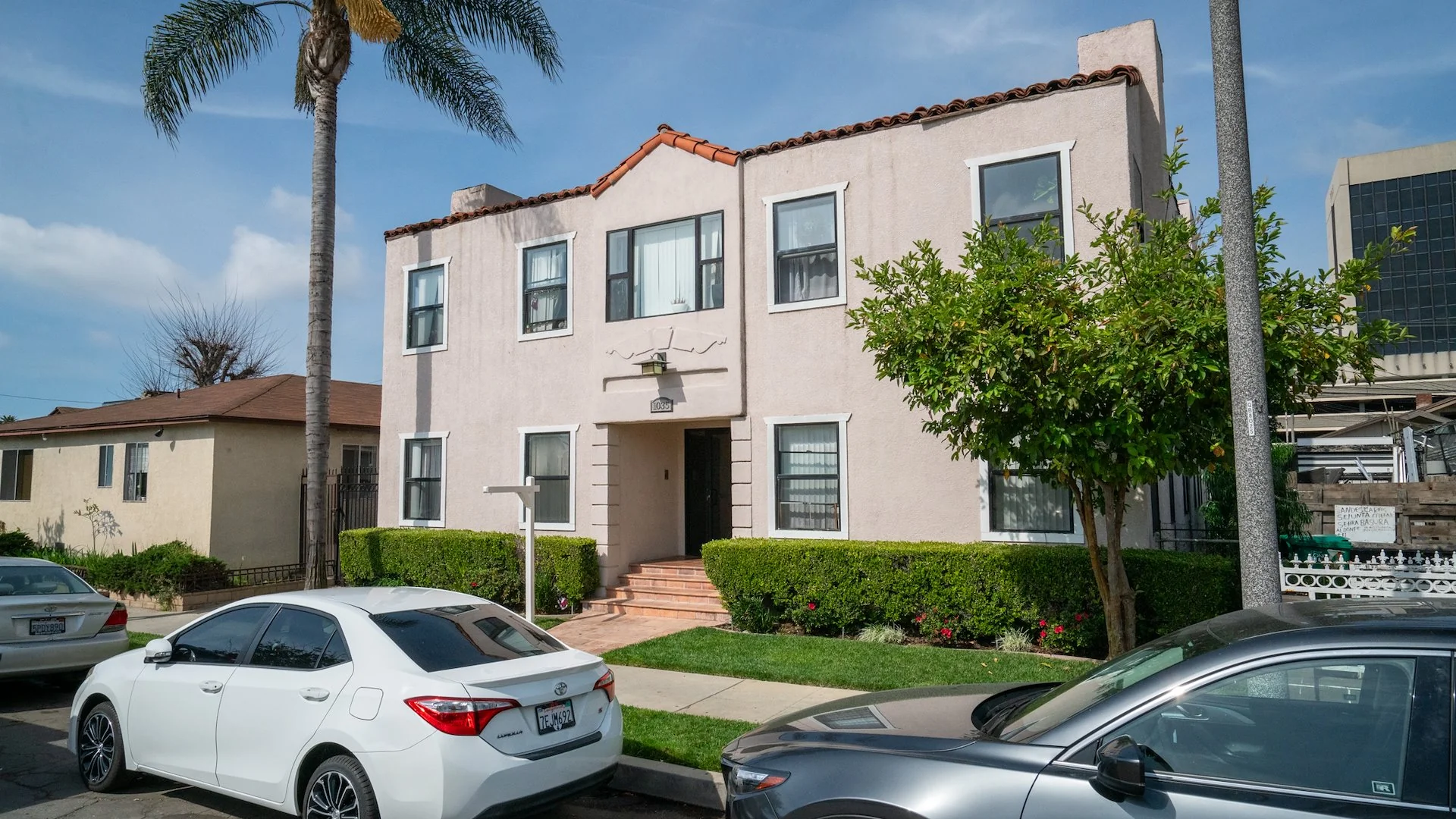 1035 Lime Ave — Sale in Long Beach, CA, photo 3 of 6