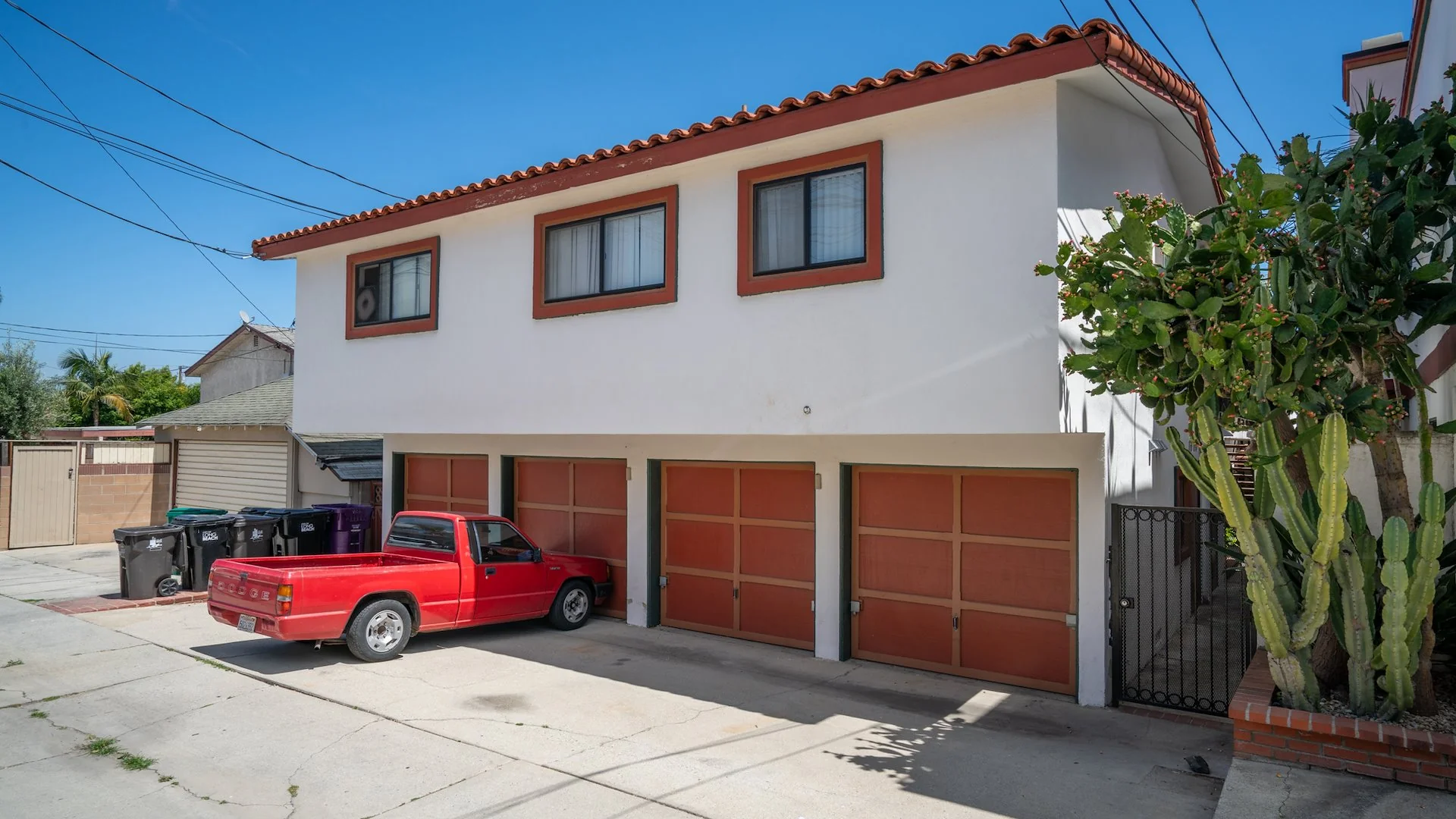 825 Roswell Ave — Sale in Long Beach, CA, photo 6 of 6