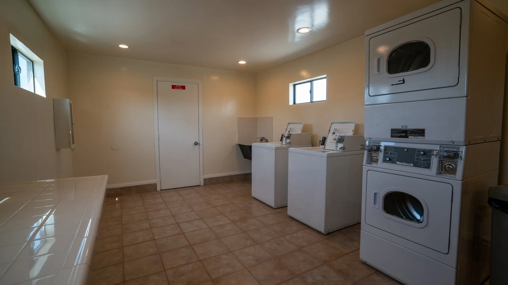 820 Cedar Ave — Sale in Long Beach, CA, photo 2 of 6