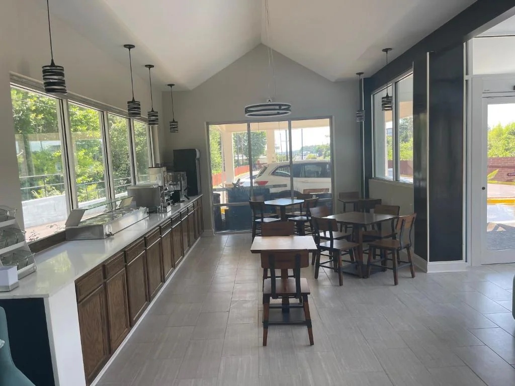 Wingate by Wyndham Columbia — Sale in Columbia, SC, photo 2 of 5