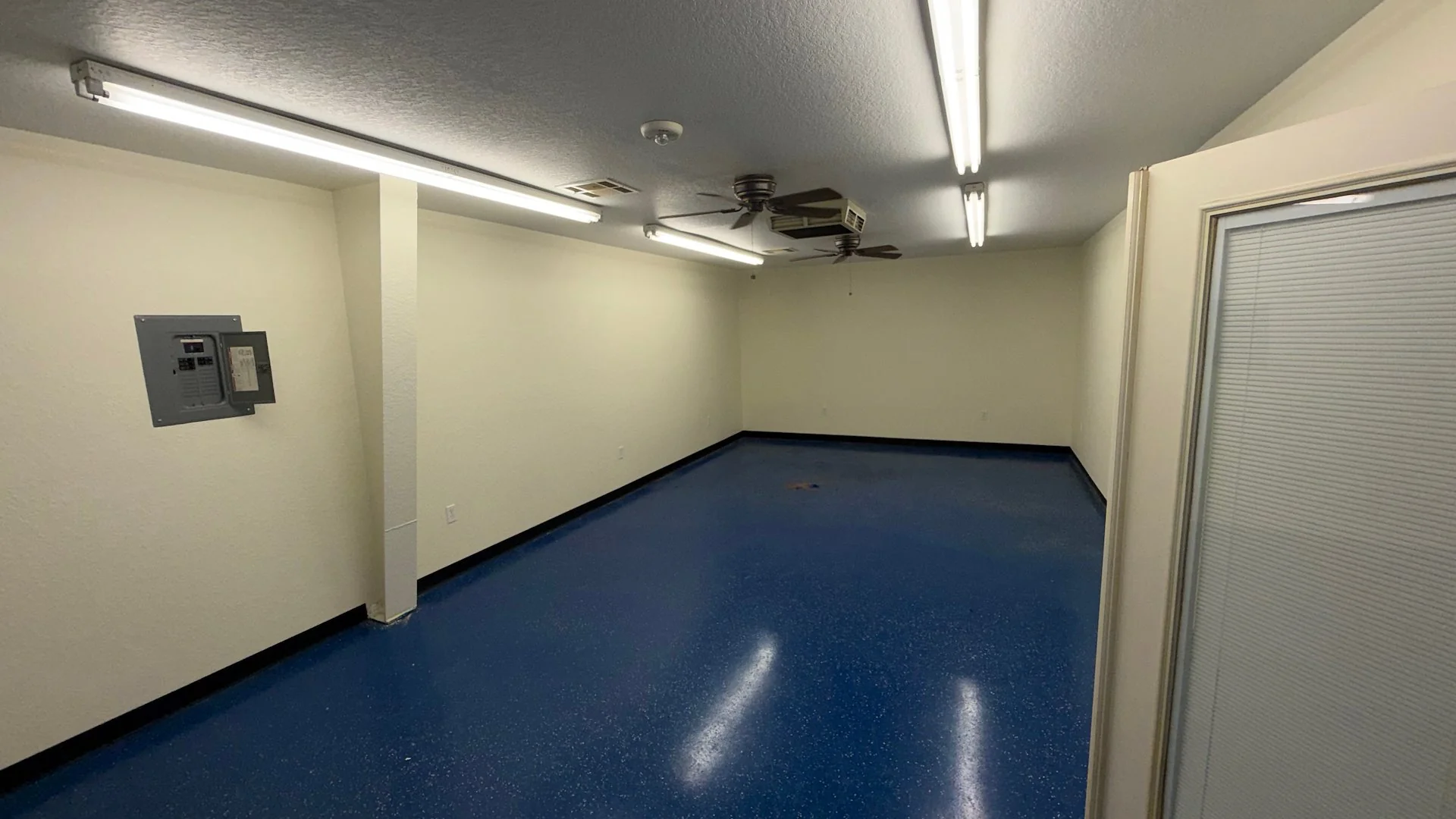 116 South Avenue D — Sale in Freeport, TX, photo 6 of 8