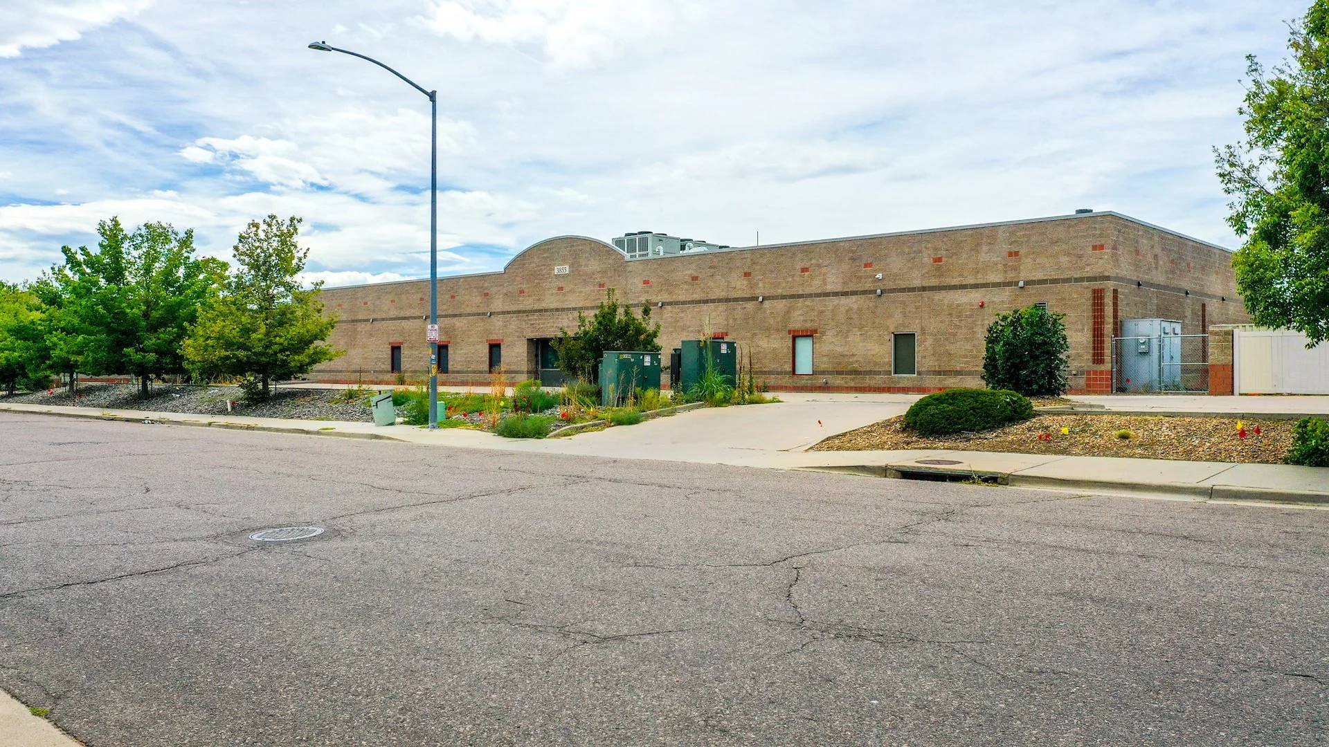 STNL Industrial - Denver — Sale in Denver, CO, photo 2 of 2