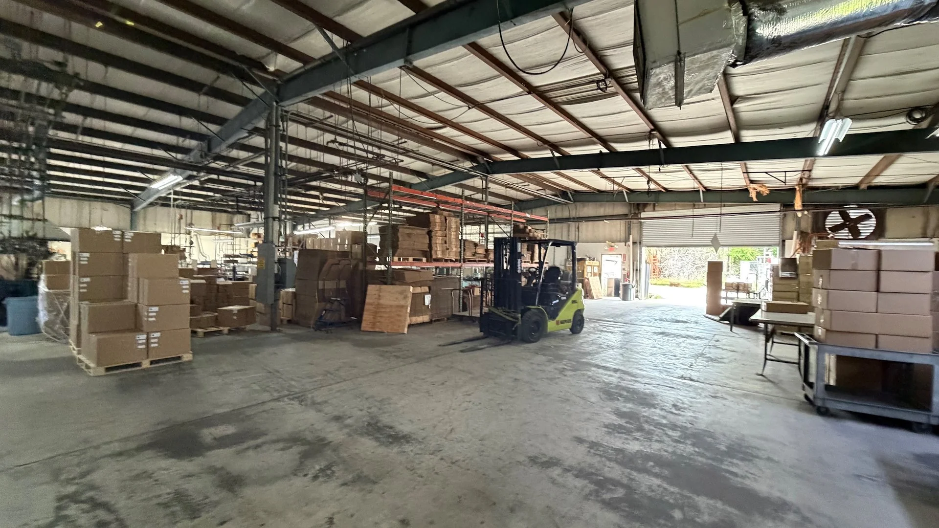 Amglo Halogen Division — Sale in Largo, FL, photo 4 of 4