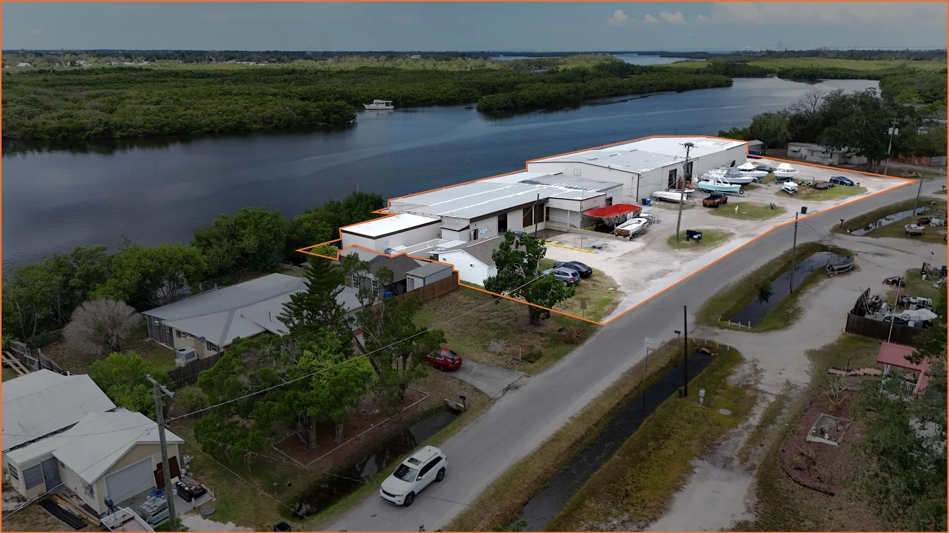 Ruskin Waterfront Small Bay / Redevelopment Site — Sale in Ruskin, FL, photo 1 of 8