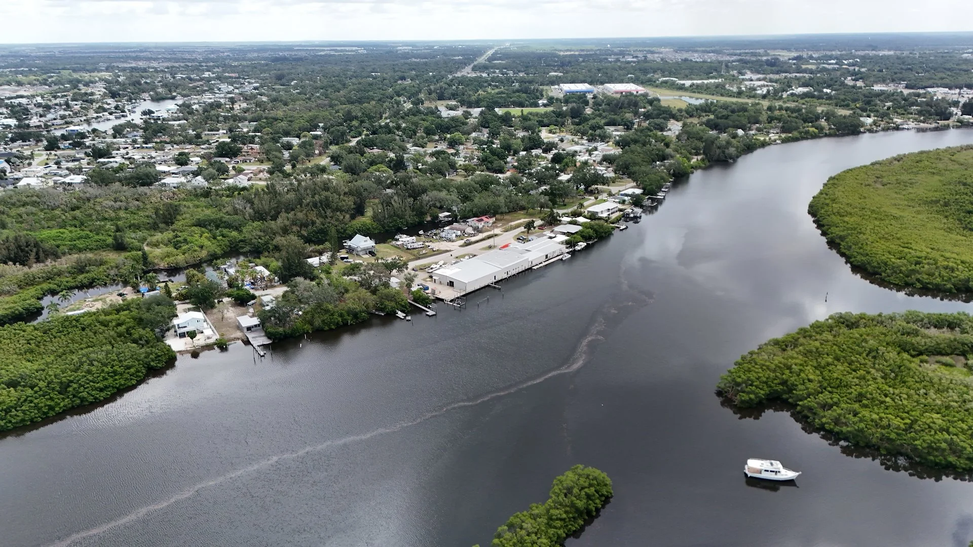 Ruskin Waterfront Small Bay / Redevelopment Site — Sale in Ruskin, FL, photo 6 of 8