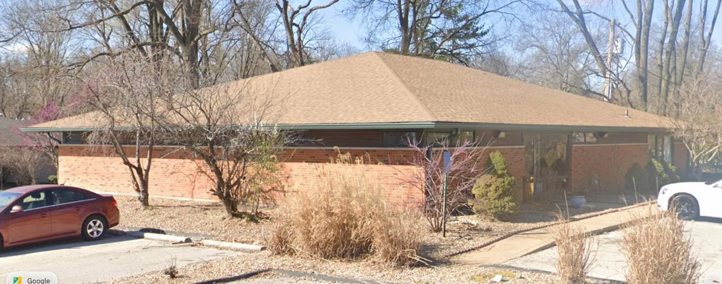 Olive Medical Building — Sale in Olivette, MO, photo 2 of 2
