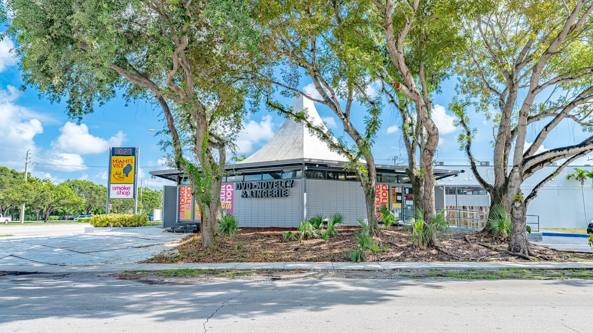 Palmetto Bay Vacant Single Tenant Retail Building — Sale in Miami, FL, photo 6 of 6