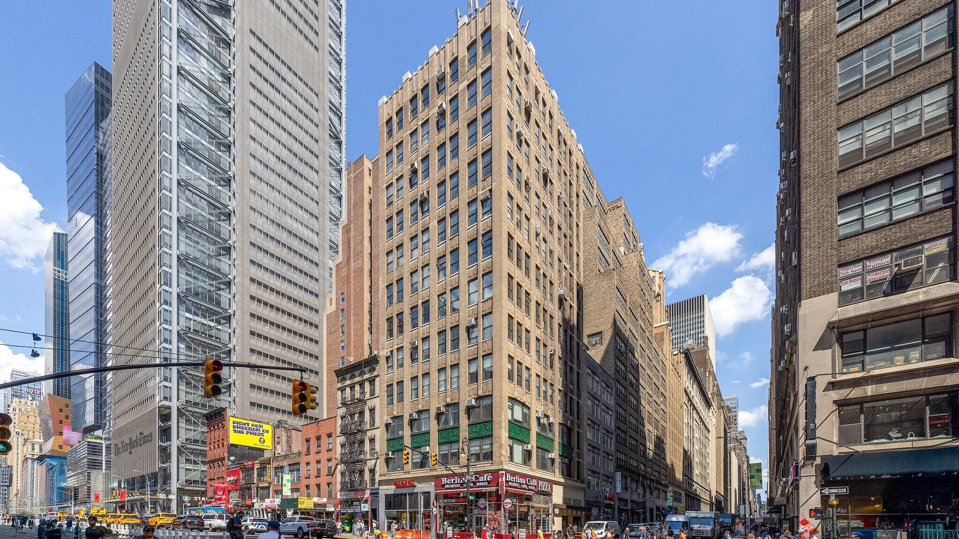600 8th Avenue — Sale in New York, NY, photo 1 of 5
