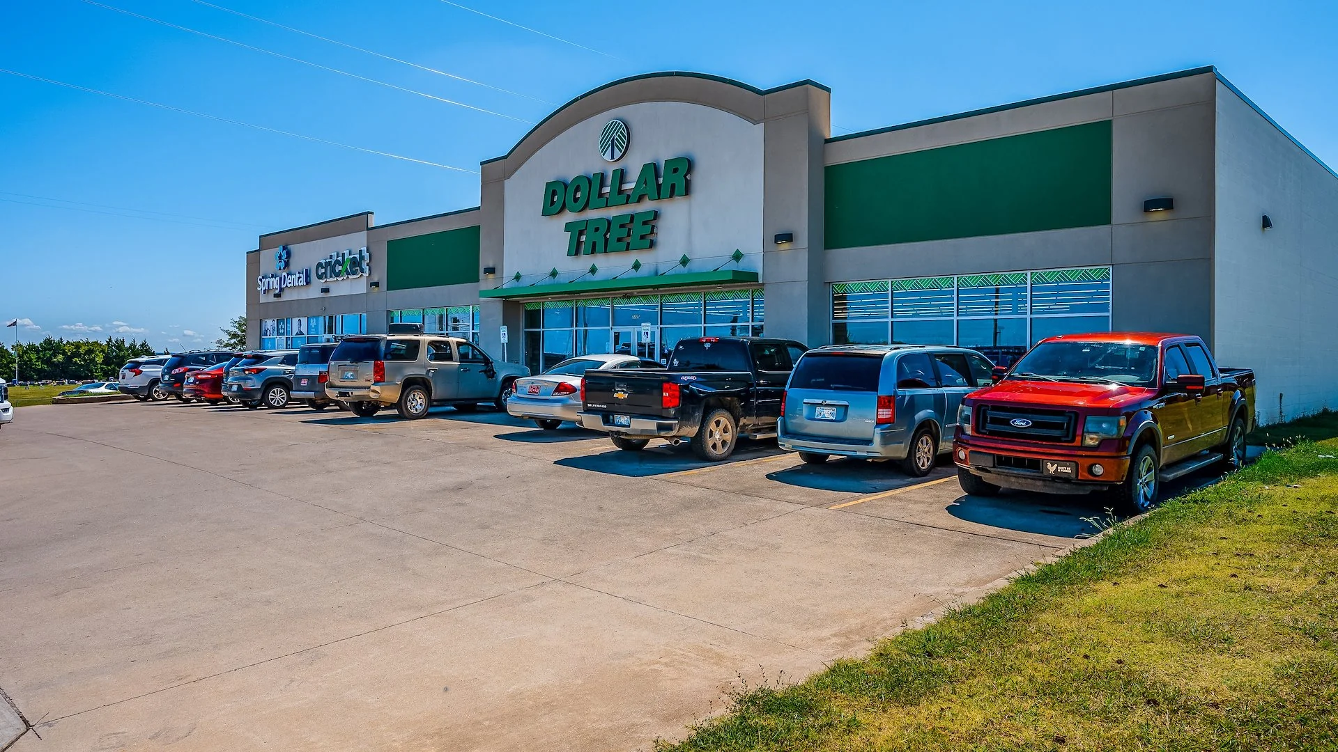 Dollar Tree Plaza — Sale in Cushing, OK, photo 1 of 6