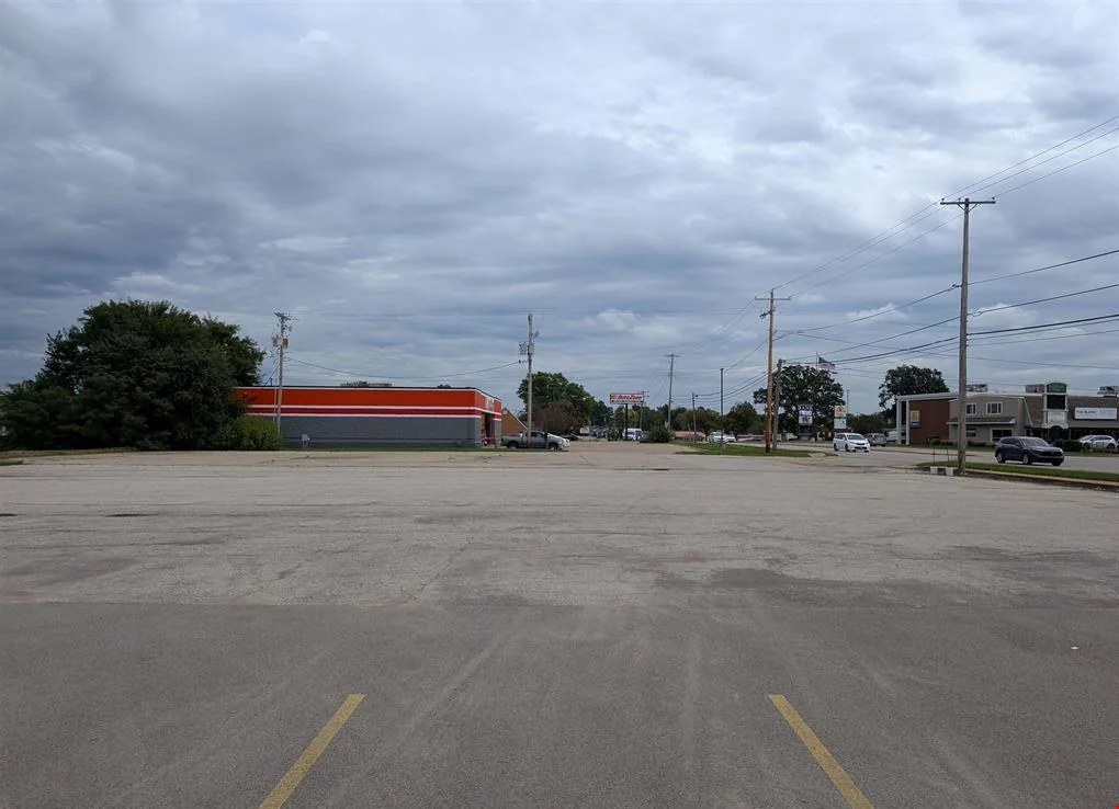 Peoria Street, Washington IL - Lot — Sale in Washington, IL, photo 7 of 8