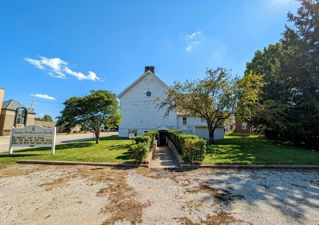 101 N Major St — Sale in Eureka, IL, photo 5 of 8