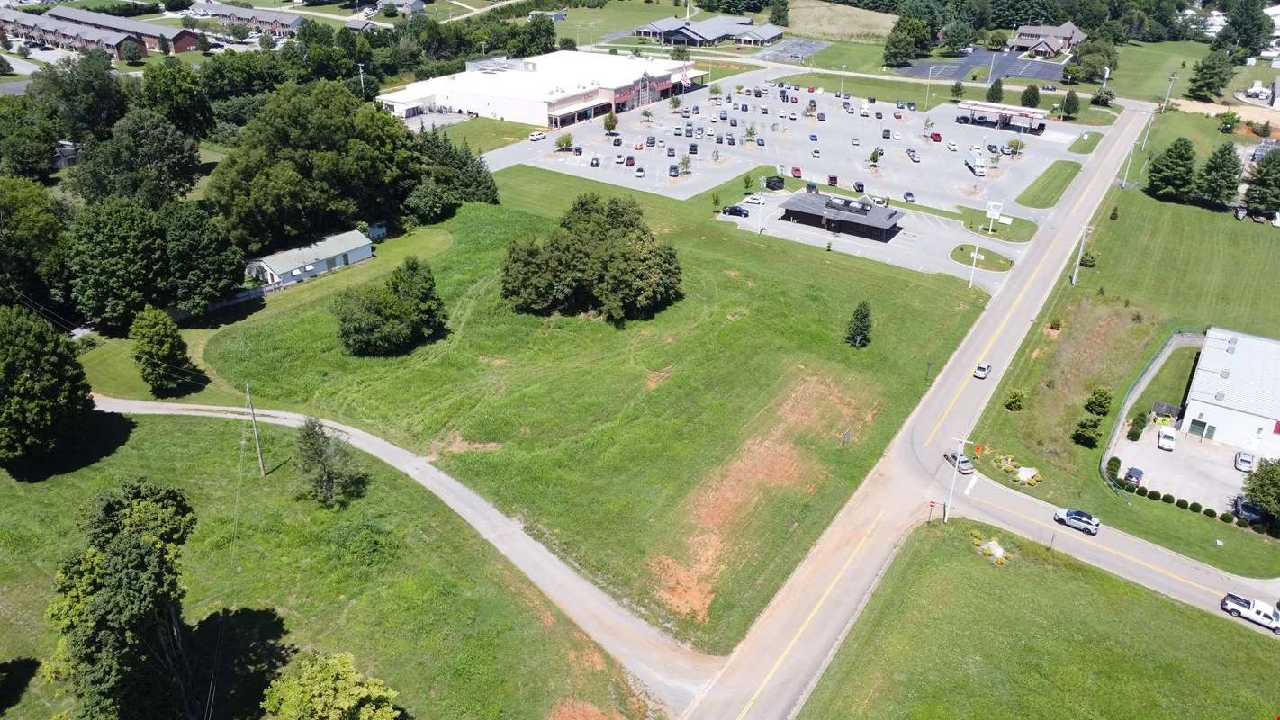 0 Cool Springs Rd - Food City / Pizza Plus Outparcel — Sale in Morristown, TN, photo 4 of 8