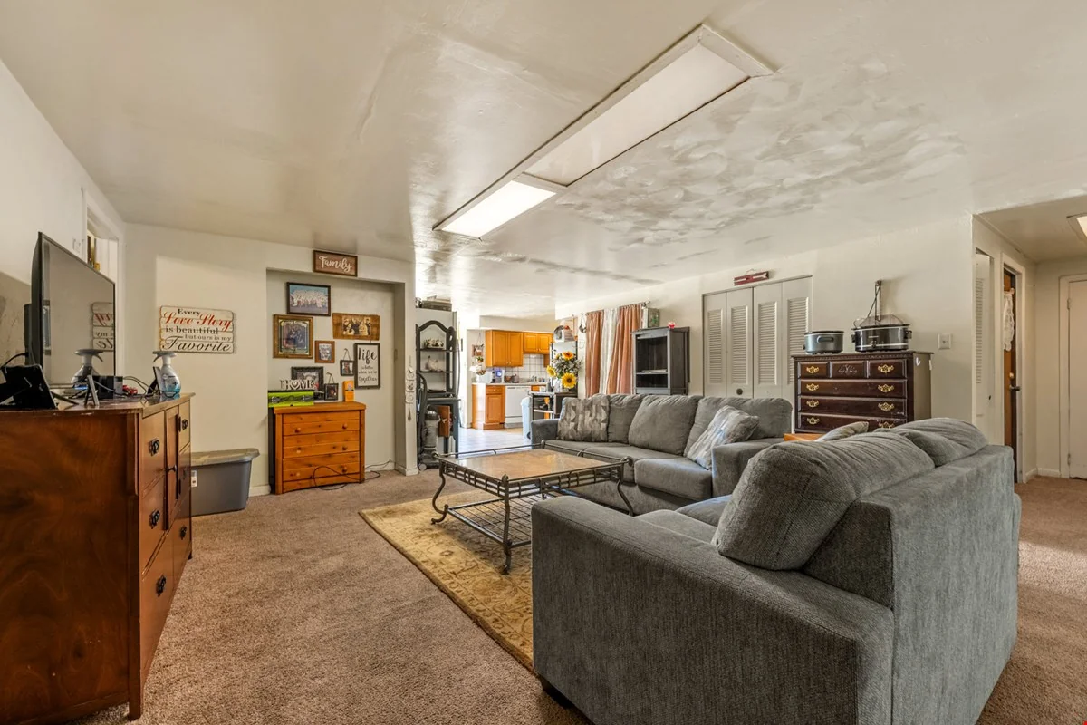 Prospect Plaza — Sale in Trinidad, CO, photo 4 of 8