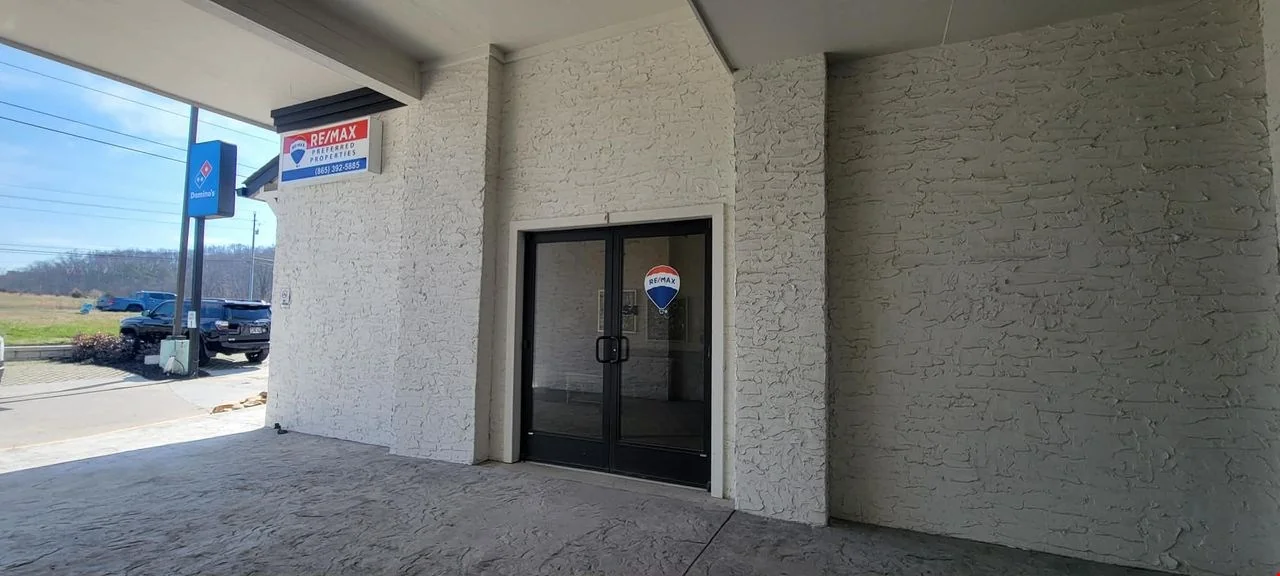 2040 Winfield Dunn Pkwy - Sublease — Lease in Sevierville, TN, photo 3 of 8