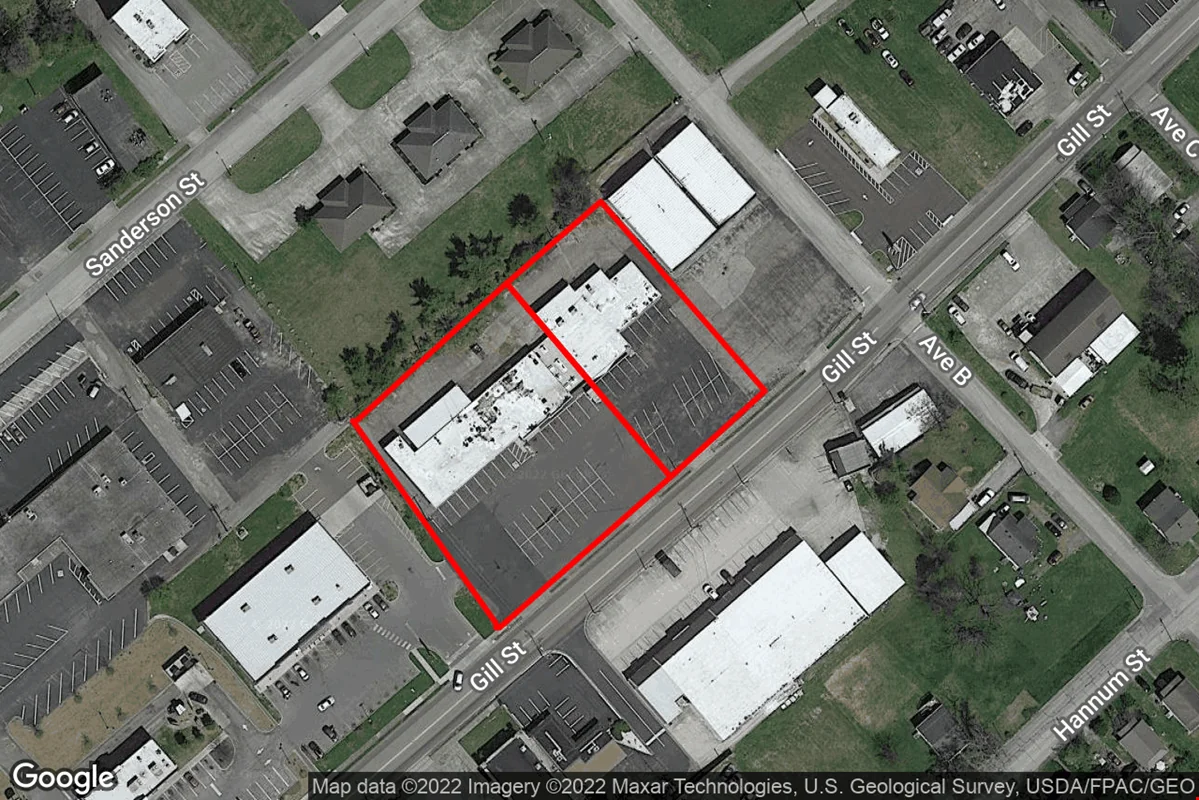 322-334 Gill St - Salon / Commercial — Lease in Alcoa, TN, photo 1 of 8
