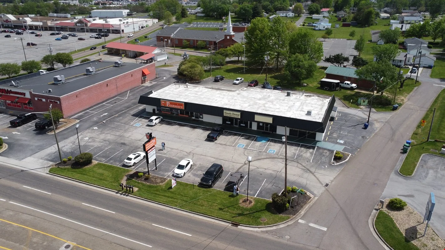 2106 E Andrew Johnson Hwy — Lease in Morristown, TN, photo 3 of 8