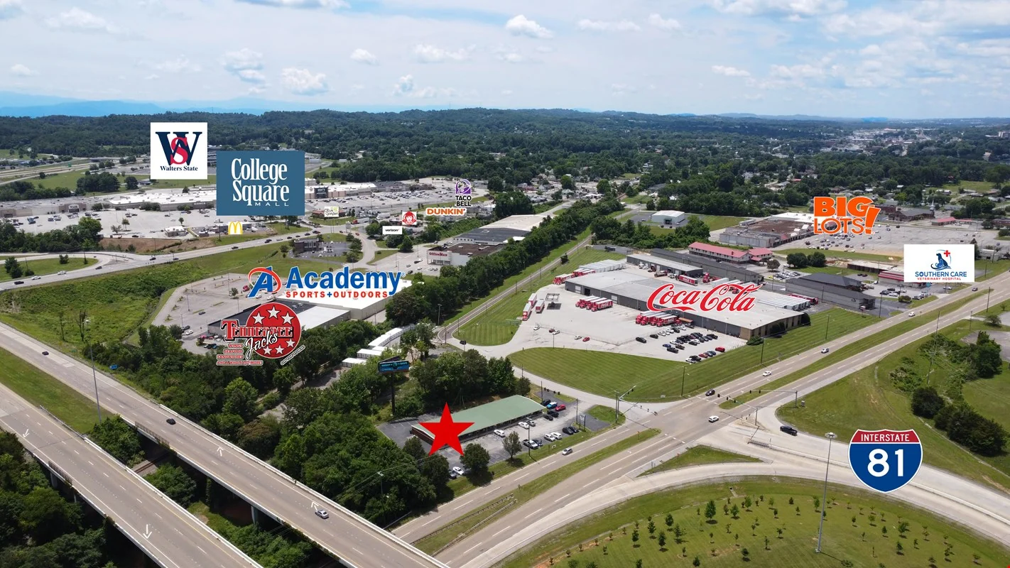2704 E Andrew Johnson Hwy — Lease in Morristown, TN, photo 1 of 8