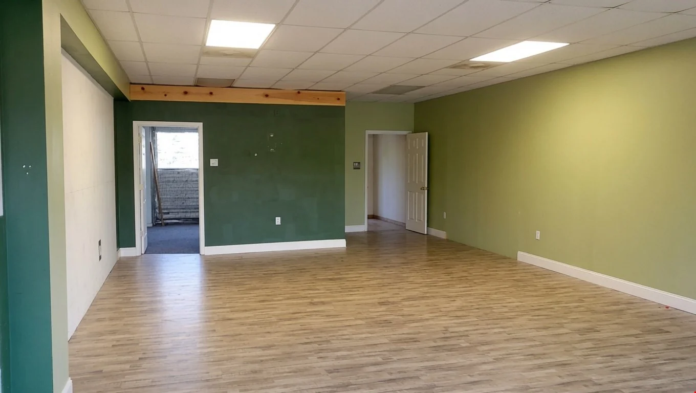 2704 E Andrew Johnson Hwy — Lease in Morristown, TN, photo 8 of 8