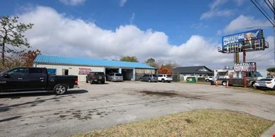 Mechanic Shop — Sale in Orlando, FL, photo 1 of 8