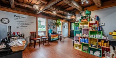 Creations Salon — Sale in Rochester, NY, photo 1 of 8