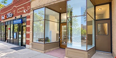 1311 E 57th. St — Lease in Chicago, IL, photo 4 of 8