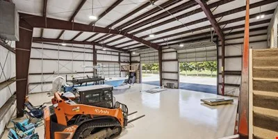 304 MEADOW LANE, KEMAH, TEXAS — Lease in Kemah, TX, photo 4 of 8