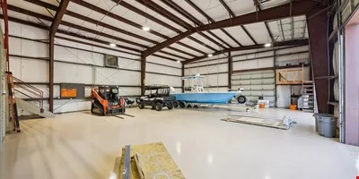 304 MEADOW LANE, KEMAH, TEXAS — Lease in Kemah, TX, photo 5 of 8