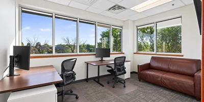 1915 Plaza Dr — Lease in Eagan, MN, photo 6 of 8