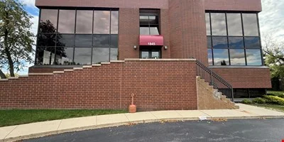 1845 E Rand Rd - office for sale in arlington heights, IL