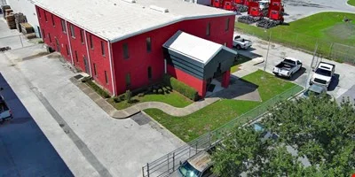Warehouse | Office Space — Lease in Orlando, FL, photo 4 of 8