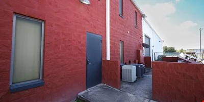 Warehouse | Office Space — Lease in Orlando, FL, photo 6 of 8