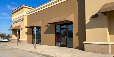 1440-1446 Northeast Douglas Street, Lee's Summit, MO… — Lease in Lee's Summit, MO, photo 3 of 8