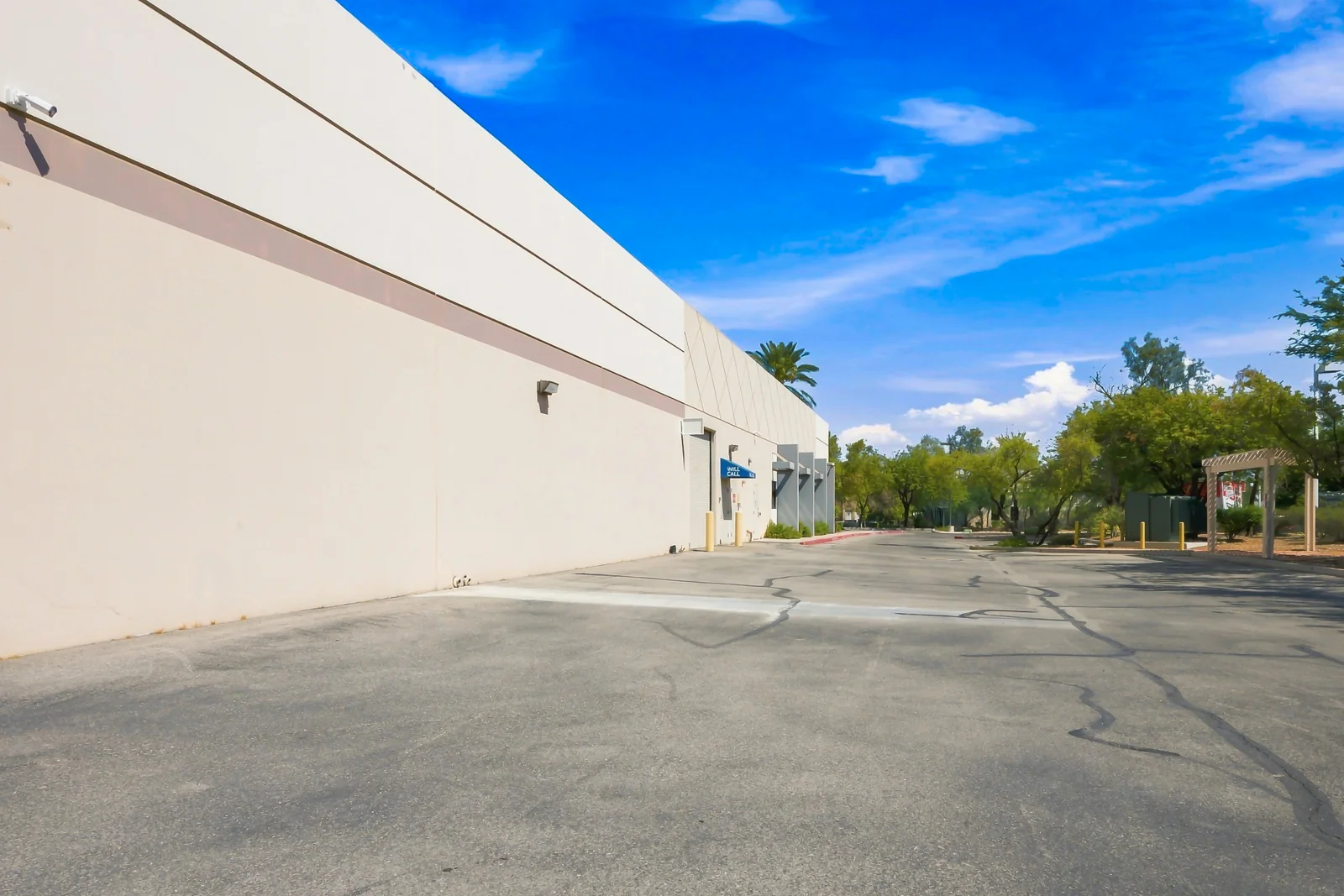 2701 Crimson Canyon Drive — Sale in Las Vegas, NV, photo 6 of 8