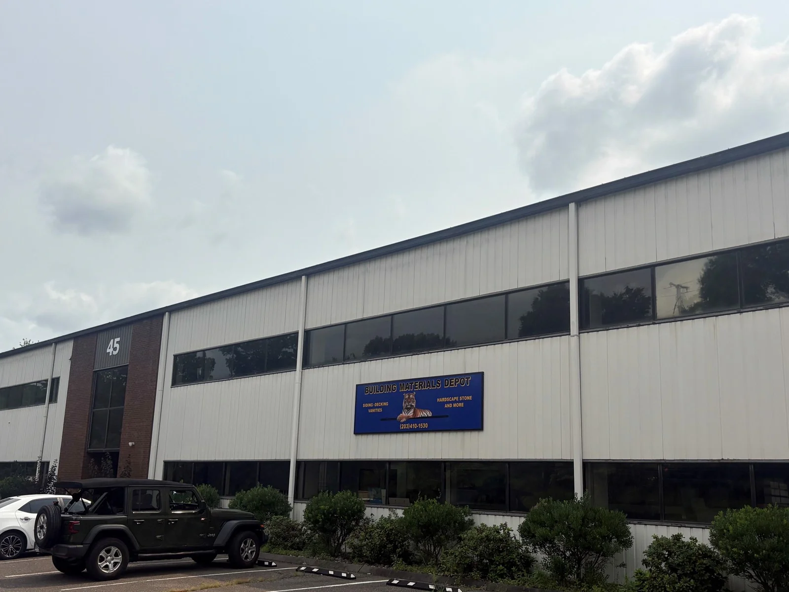 Office in Orange, CT — Lease in Orange, CT, photo 2 of 8