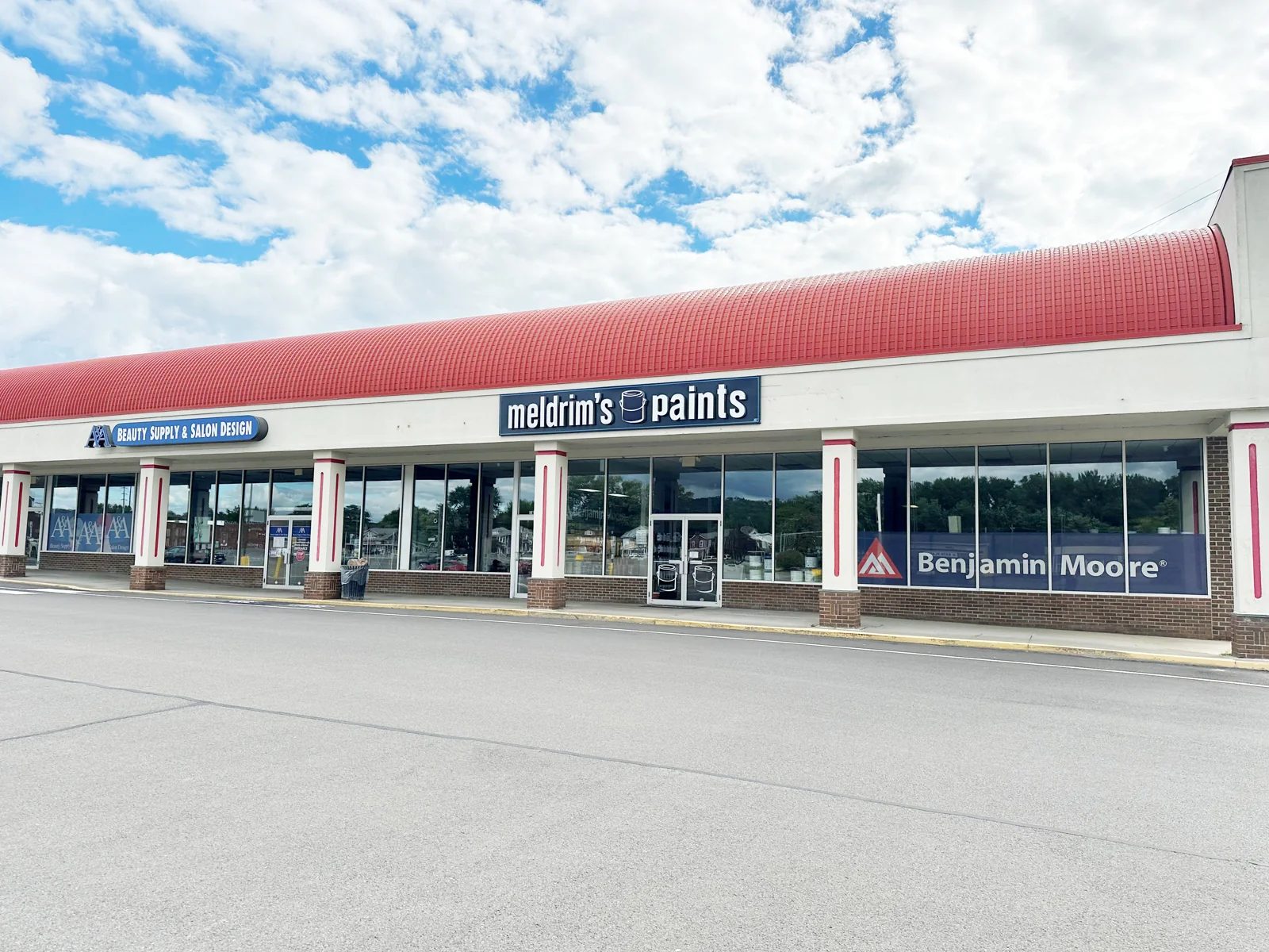 River Plaza — Lease in Johnson City, NY, photo 1 of 3
