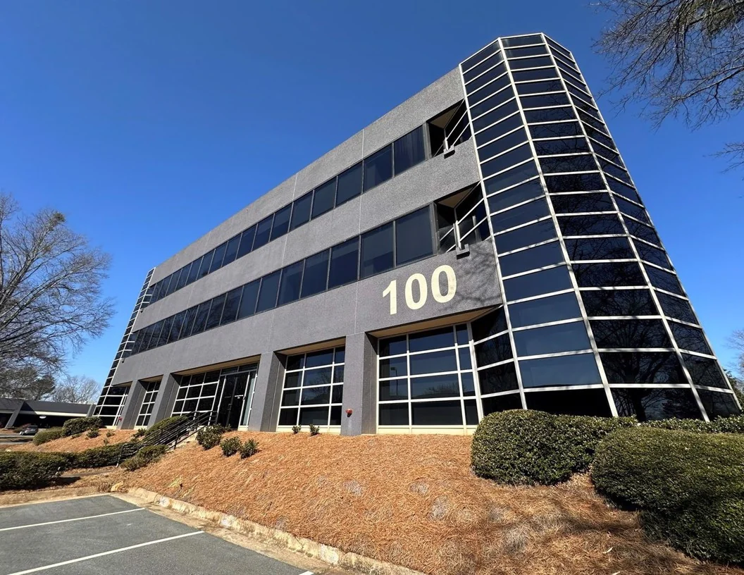 Morgan Falls - Building 100 — Lease in Sandy Springs, GA, photo 1 of 3
