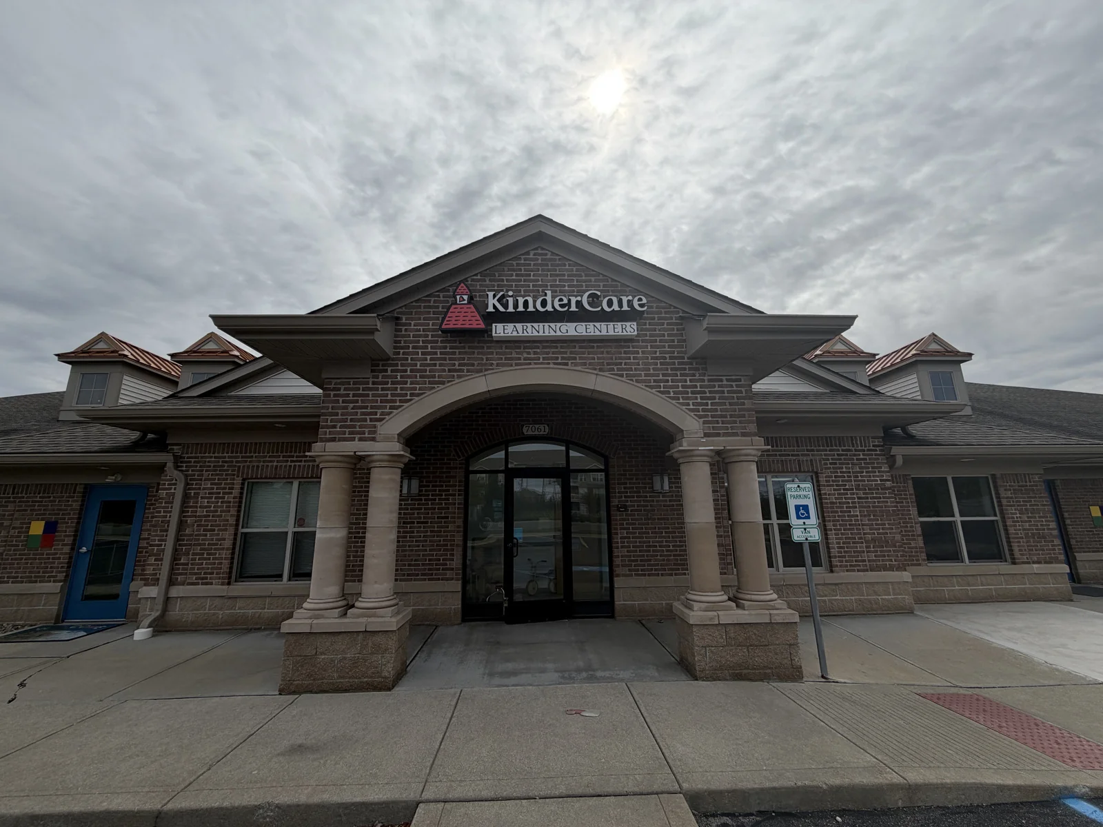 Retail in Zionsville, IN — Lease in Zionsville, IN, photo 1 of 8