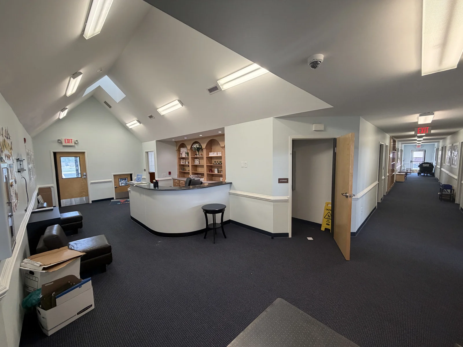 Retail in Zionsville, IN — Lease in Zionsville, IN, photo 4 of 8