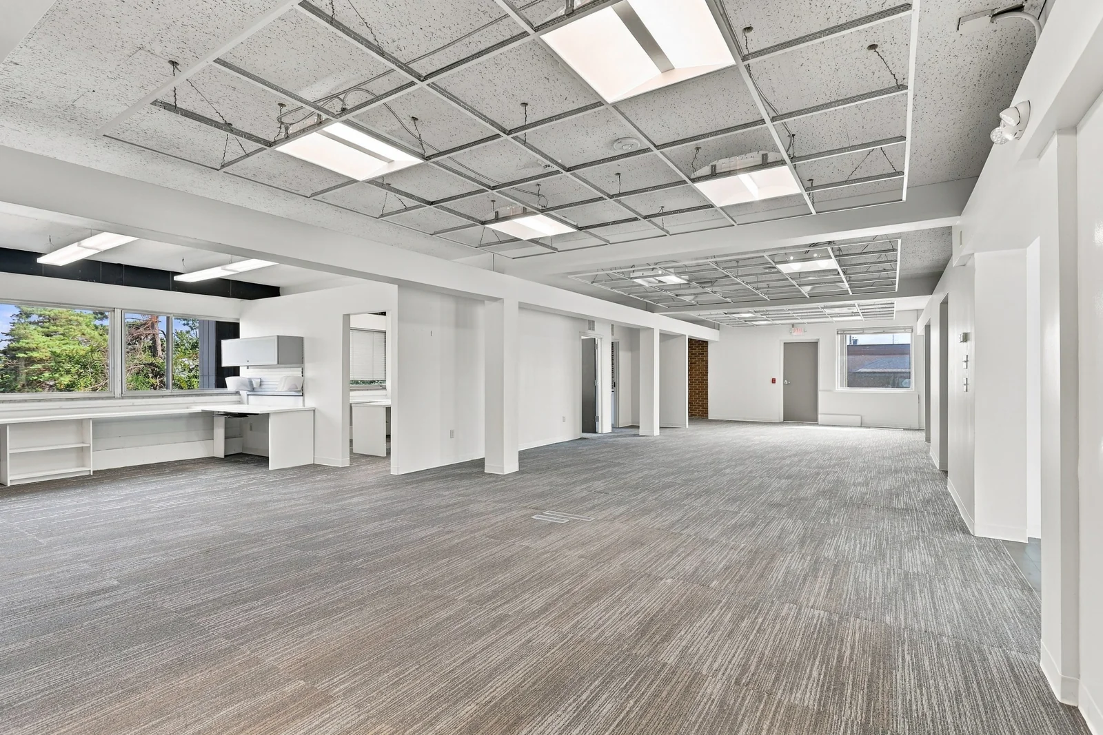 Office in Creve Coeur, MO — Sale in Creve Coeur, MO, photo 8 of 8