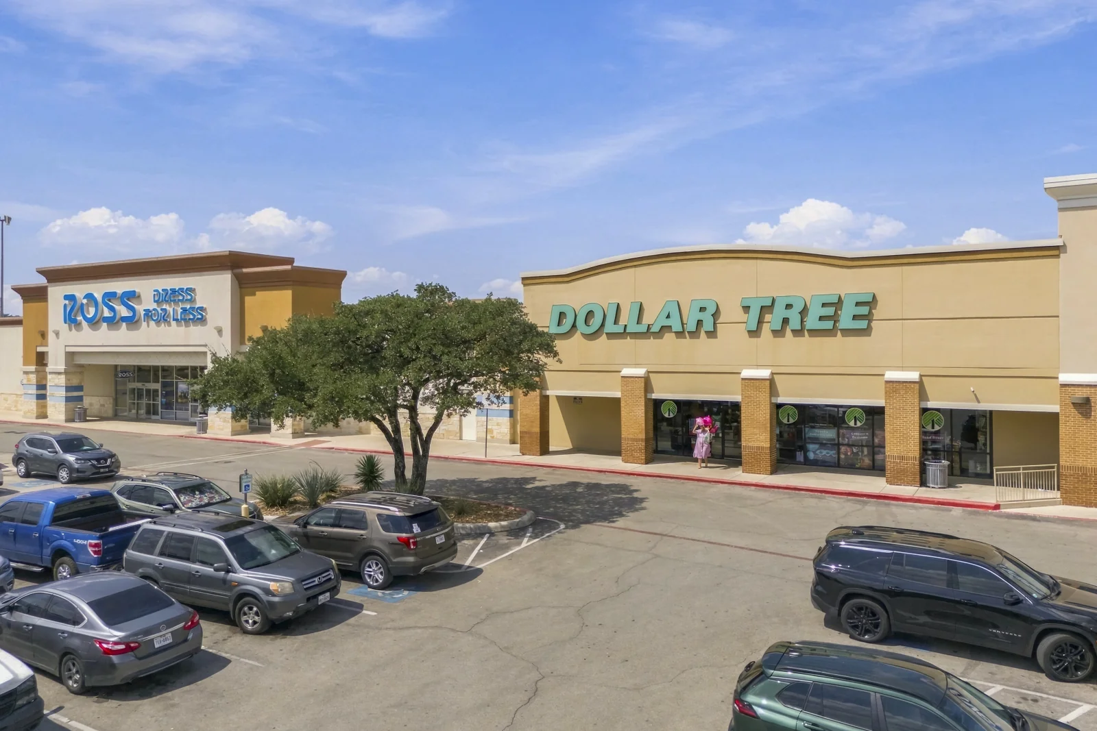 Terrell Plaza — Lease in San Antonio, TX, photo 5 of 7