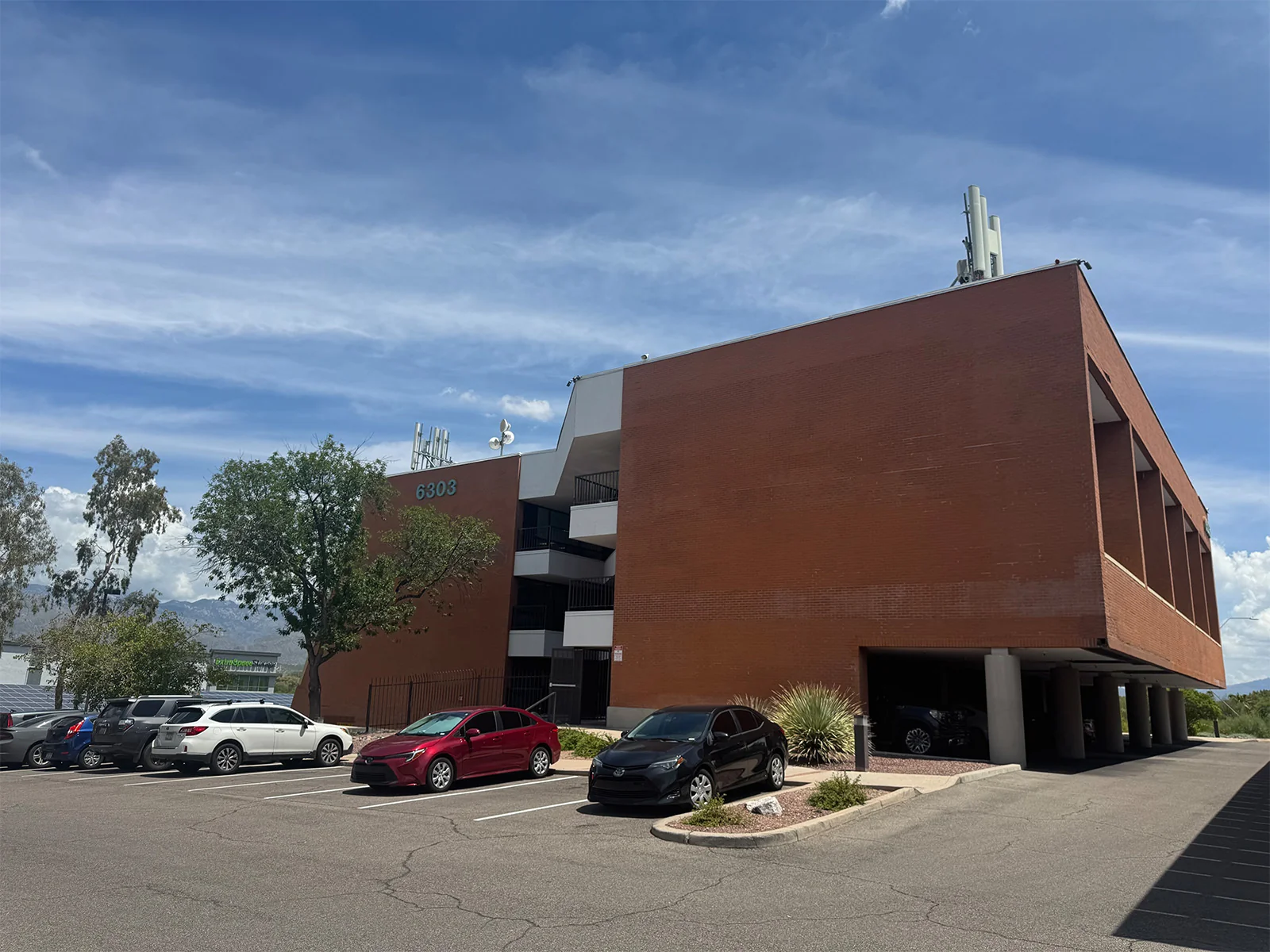 6303 E Tanque Verde Blvd — Lease in Tucson, AZ, photo 2 of 2