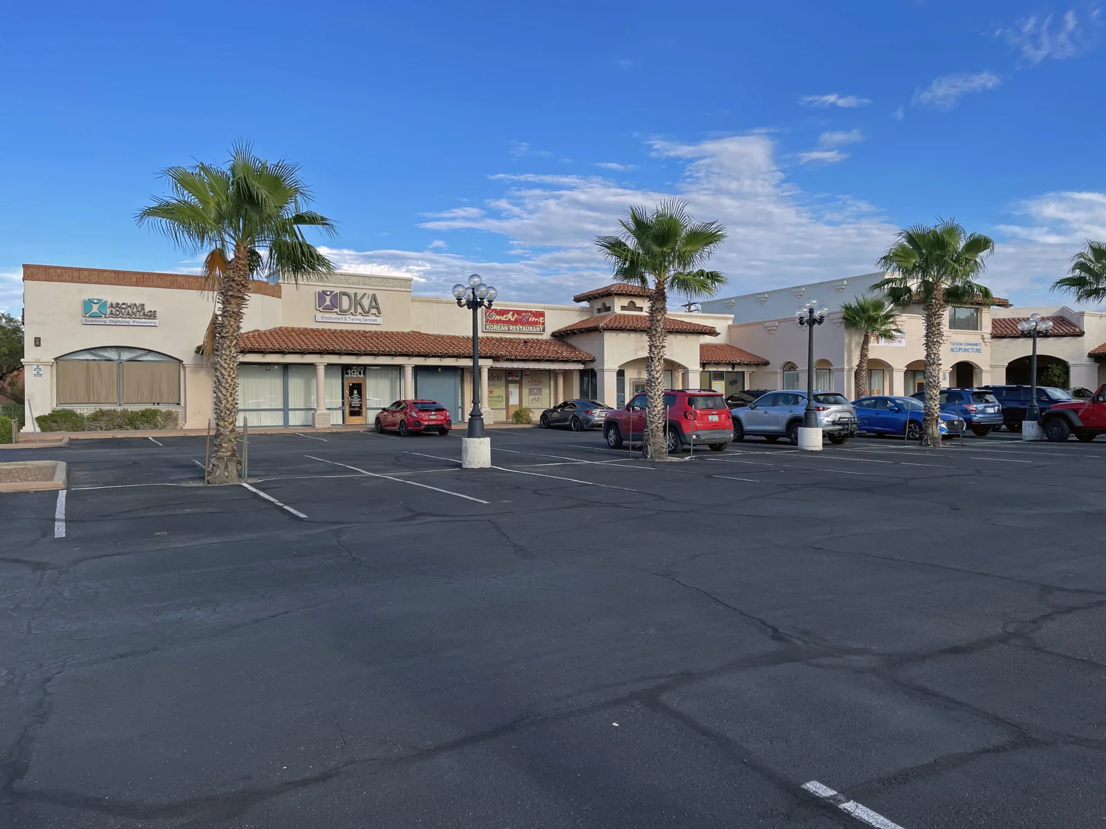The Village on Broadway — Lease in Tucson, AZ, photo 2 of 5