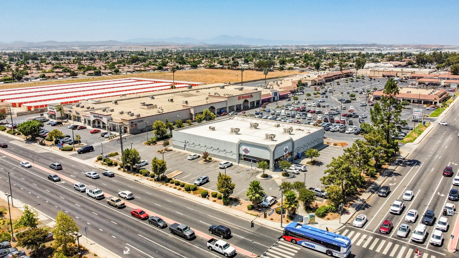 Retail in Moreno Valley, CA — Lease in Moreno Valley, CA, photo 3 of 6